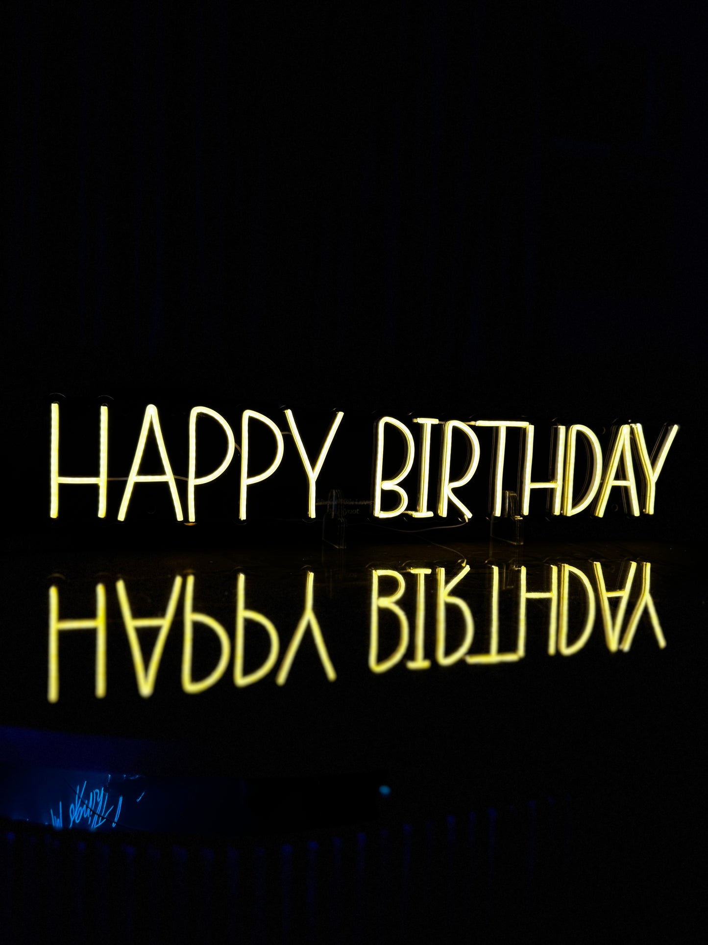 Happy Birthday - Neon Sign