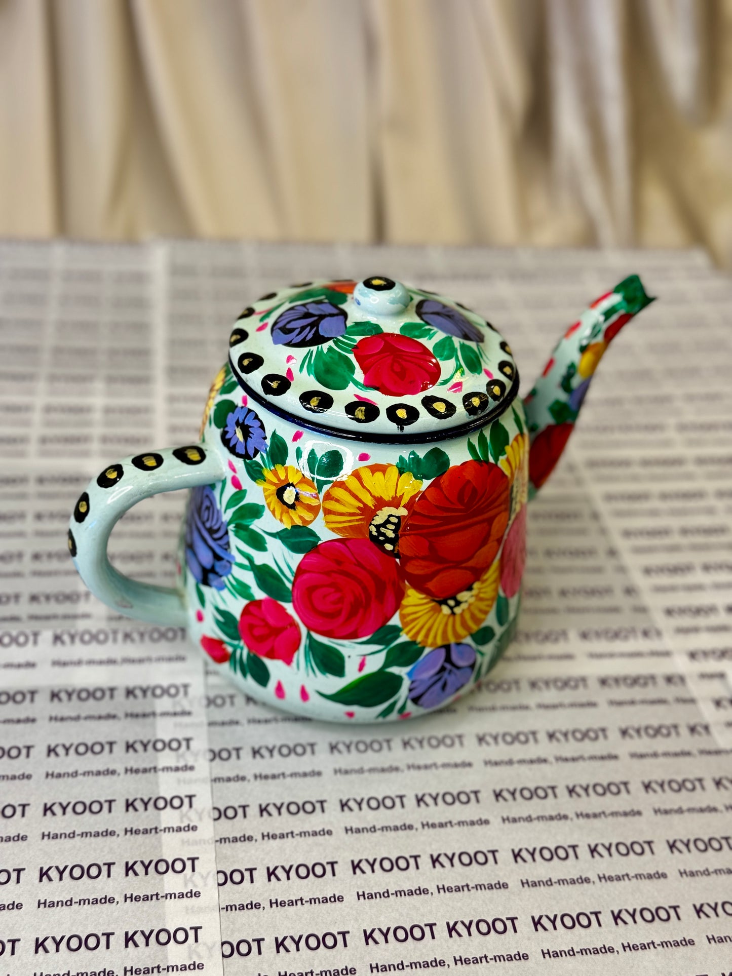 Cute Truck Art Kettle