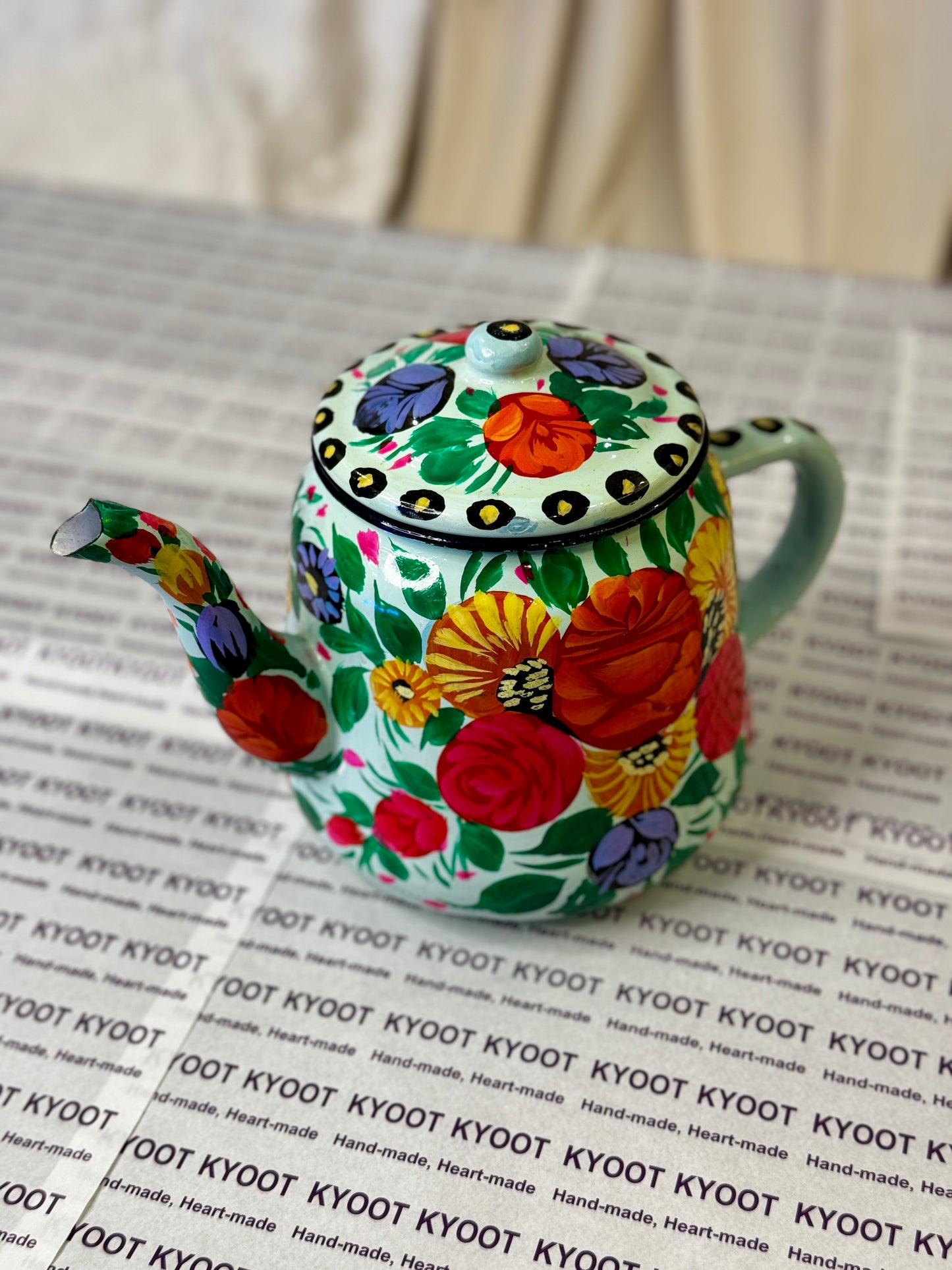 Cute Truck Art Kettle