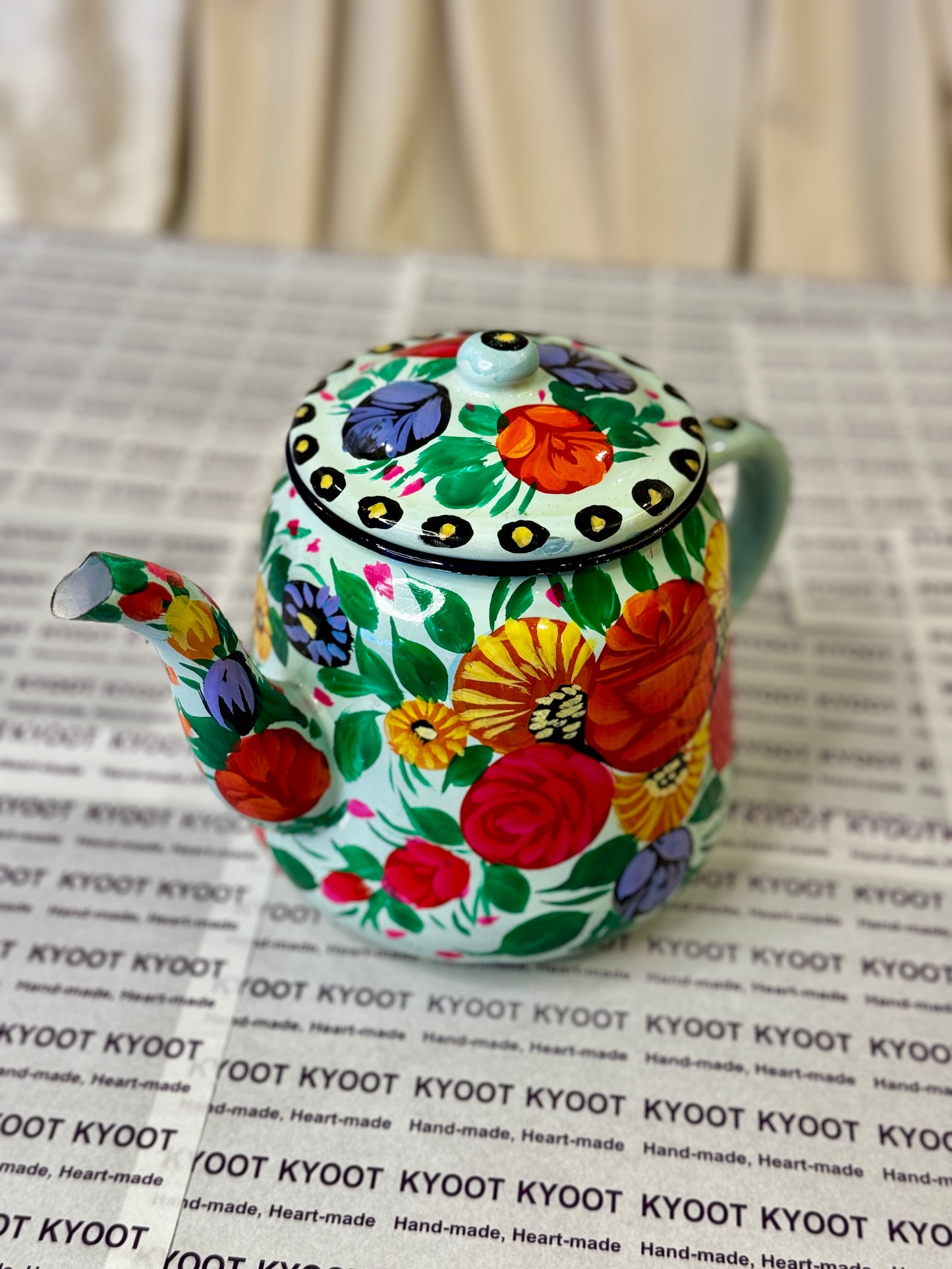 Cute Truck Art Kettle