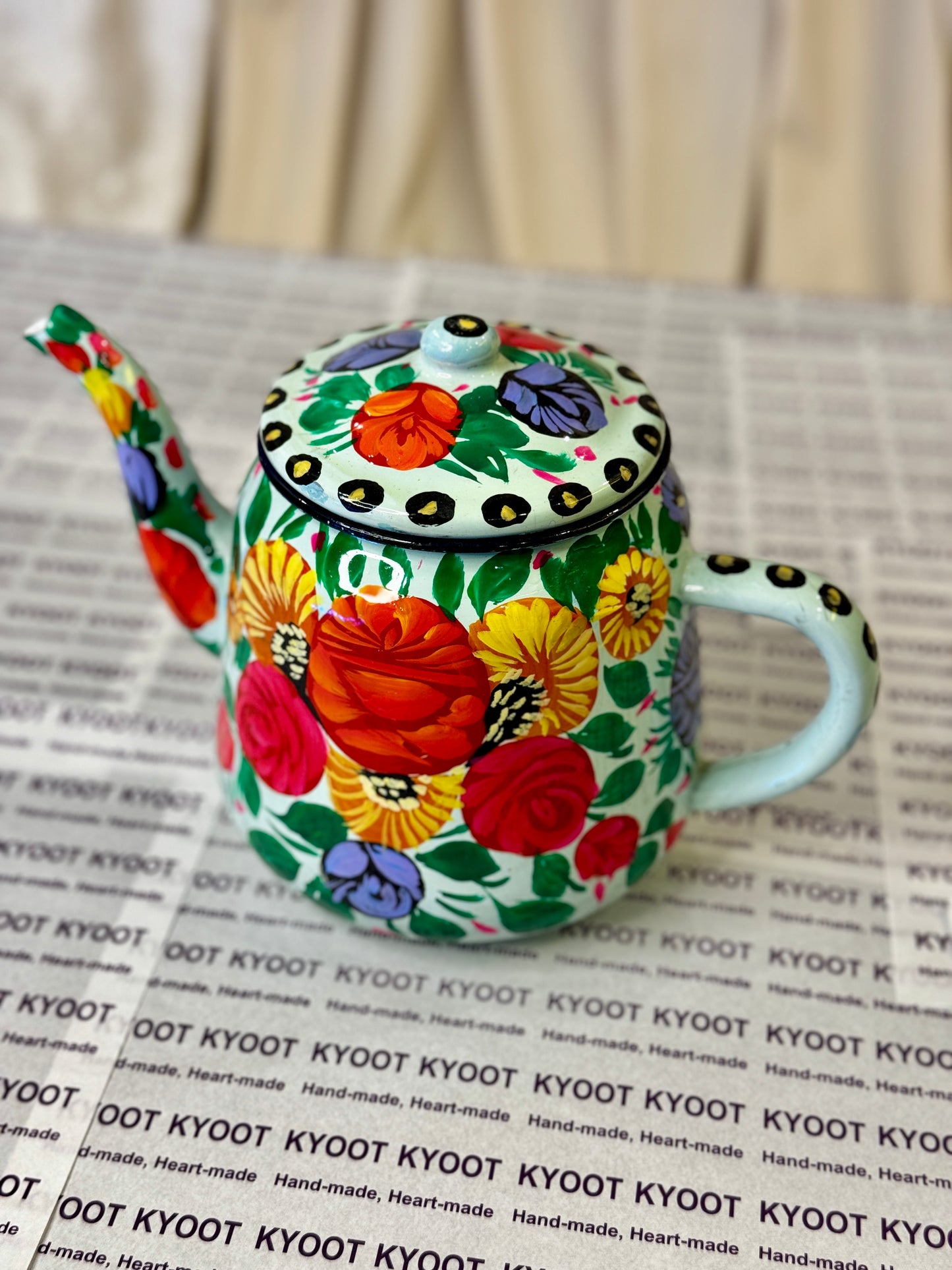 Cute Truck Art Kettle