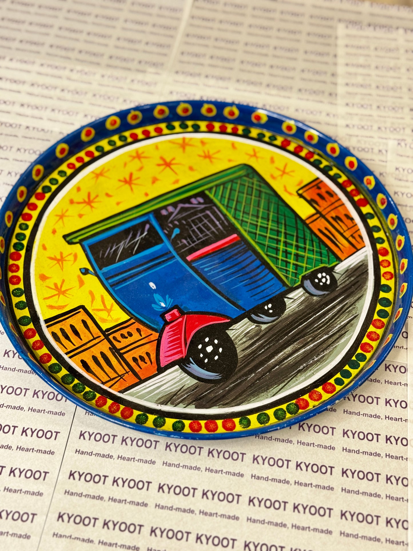 Round Truck Art Trays