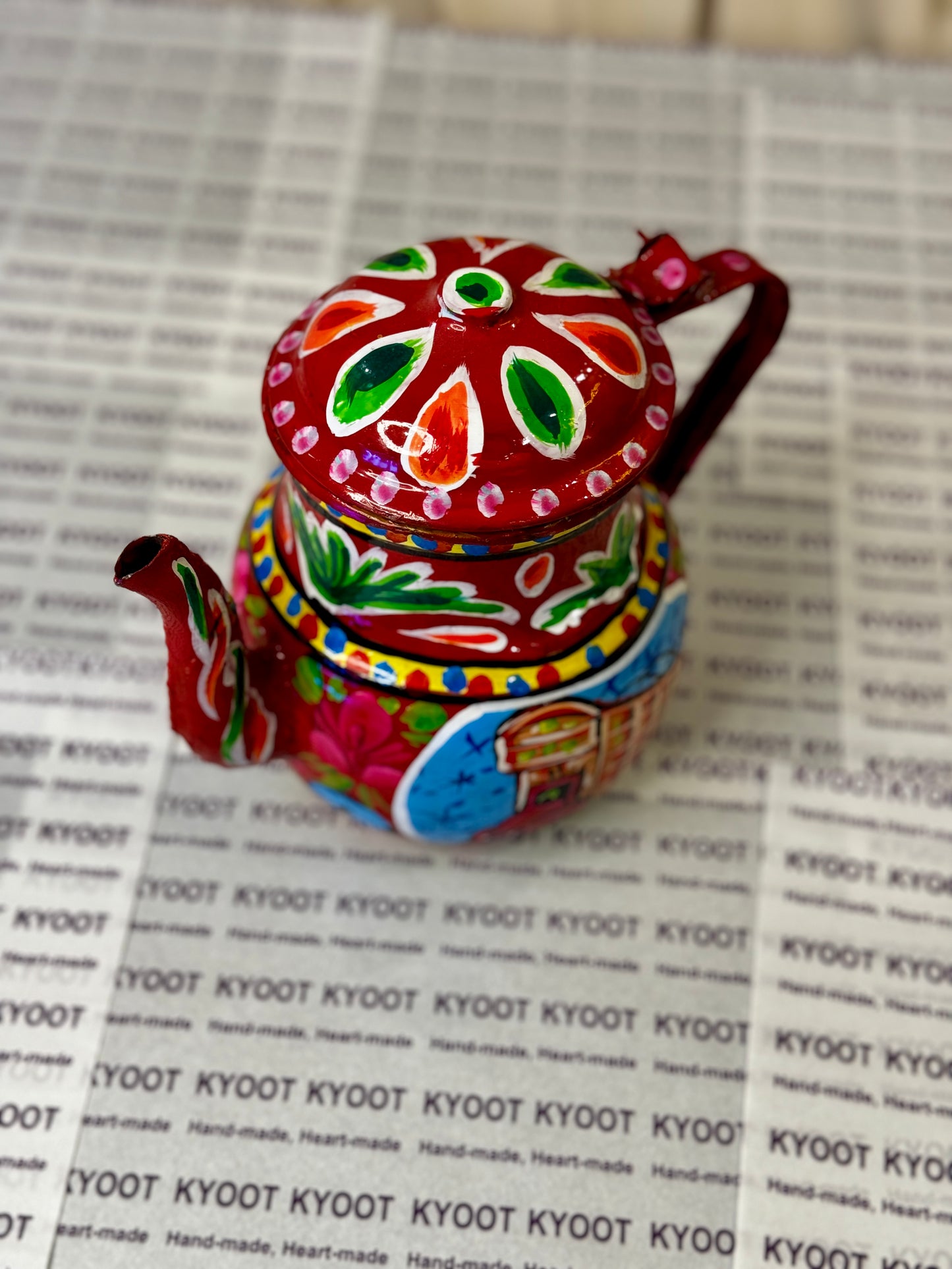 Red Kettle - Truck Art