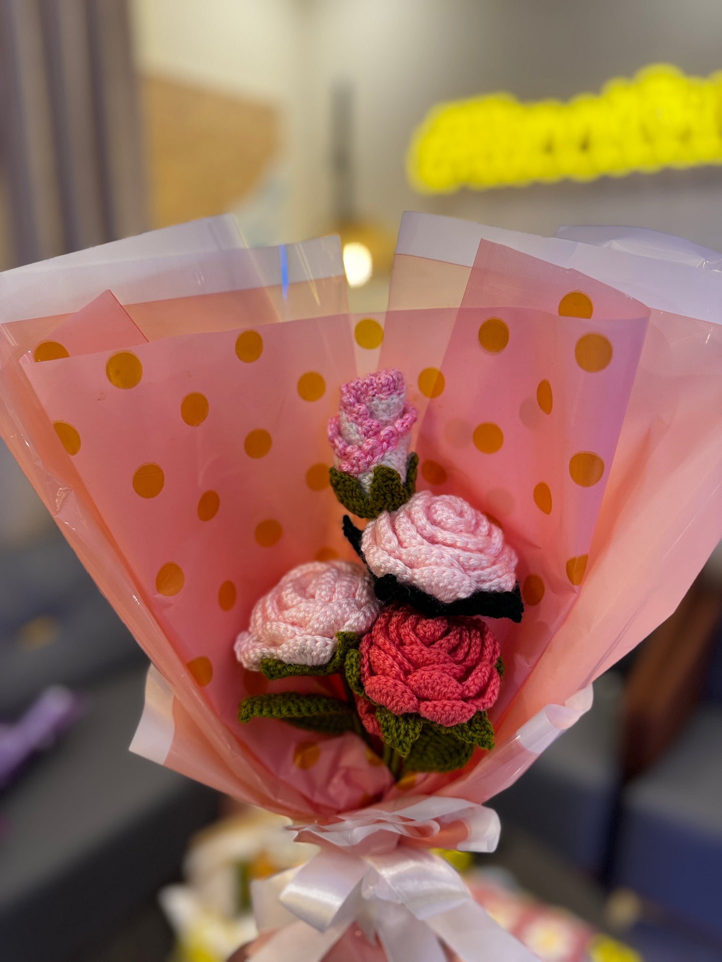 Forever Roses β Crochet Pink Rose Bouquet