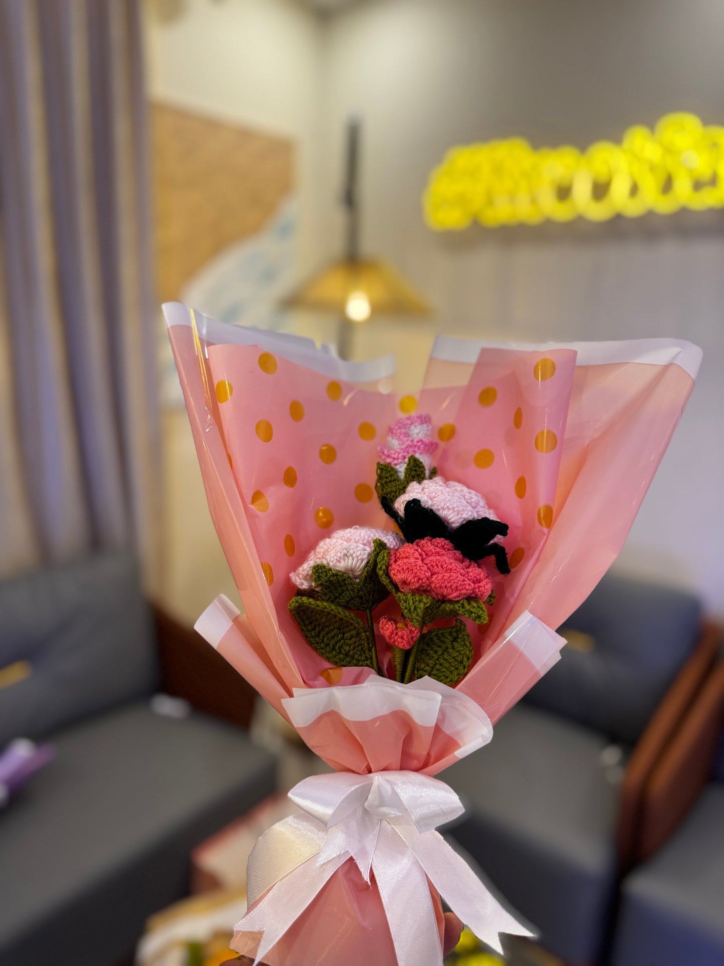 Forever Roses β Crochet Pink Rose Bouquet