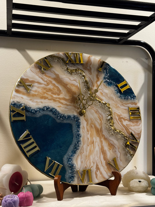 Blue & Beige - Resin Art Clock