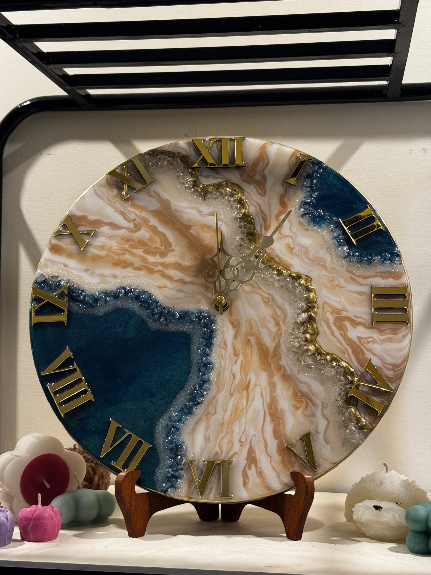Blue & Beige - Resin Art Clock