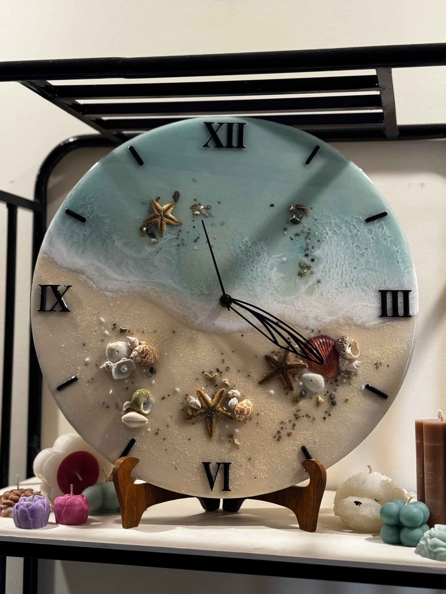 Seashell - Resin Art Clock