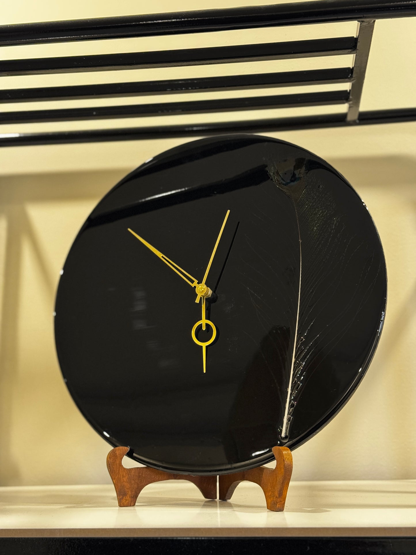 Black Feather - Resin Art Clock